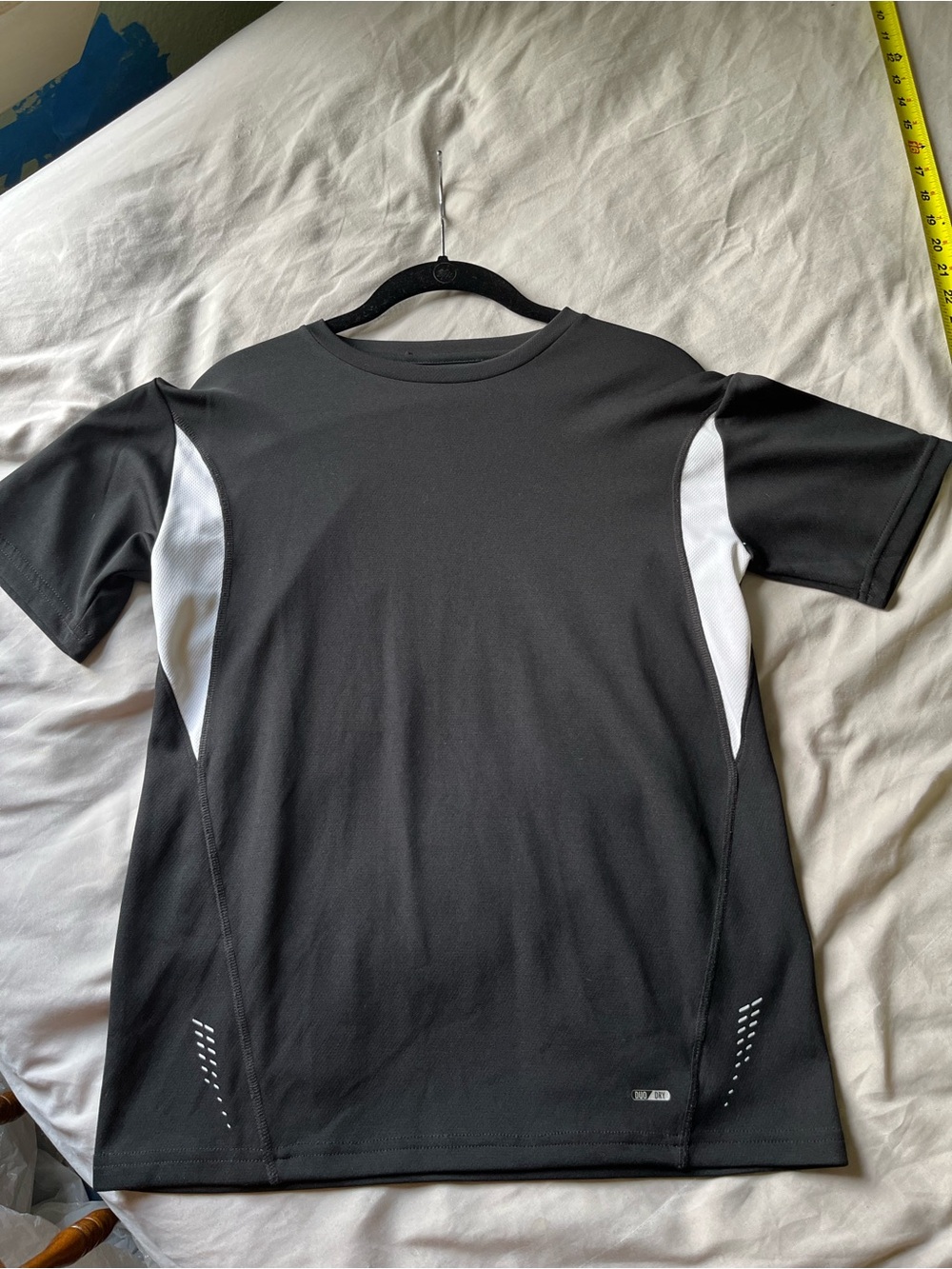 C9 by Champion Black Short-Sleeve Athletic Tee with White Side Panels